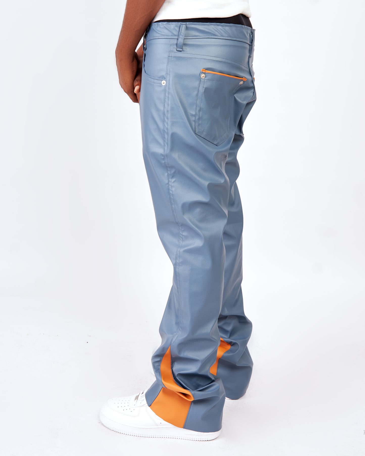 VIBRANT LEATHER PANT